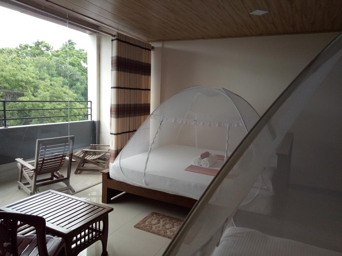 Rajarata Reach Resort อนุราธปุระ ภายนอก รูปภาพ